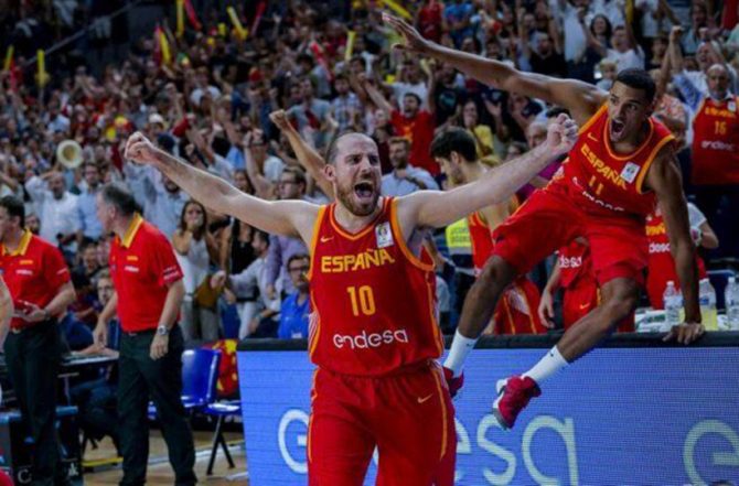 Ο Κίνο Κολόμ εν δράσει (VIDEO) Ο Κίνο Κολόμ εν δράσει (VIDEO)