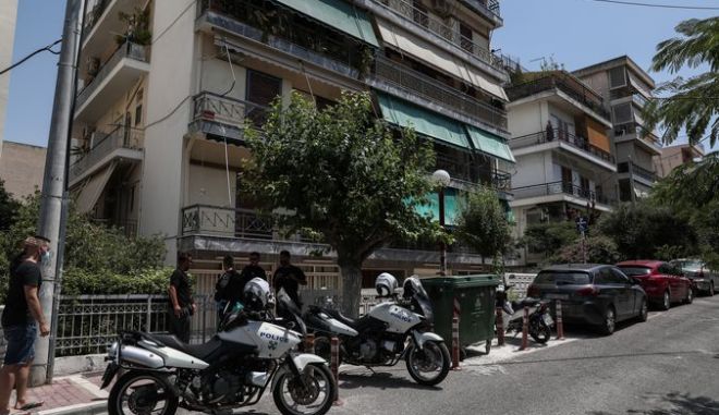 Έγκλημα στη Δάφνη: Σκότωσε τη σύζυγό του και παραδόθηκε – “Ελάτε έχω δολοφονήσει τη γυναίκα μου”