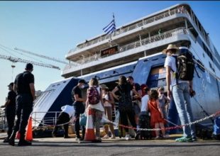 Το 4 κύμα θα κορυφωθεί στις 20 Αυγούστου: Το καλό, το πιθανό και το κακό σενάριο (vid)