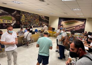 Ξεκίνησε η διάθεση των διαρκείας (pics)