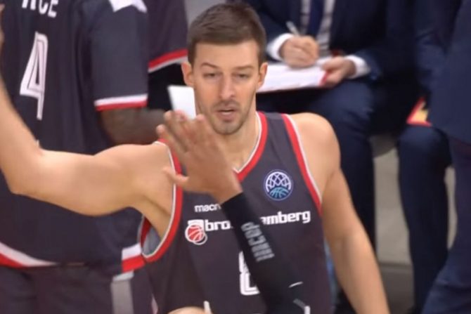 Συμφώνησε με την Βασίλισσα ο Γέλοβατς (ΦΩΤΟ)