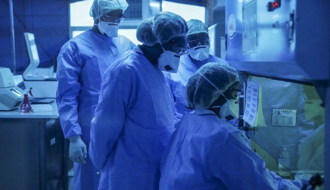 Μετάλλαξη Δέλτα: Τρεις αλήθειες για εμβολιασμένους και ανεμβολίαστους