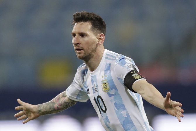 Στα ημιτελικά η Αργεντινή, 3-0 το Εκουαδόρ με σόου Μέσι