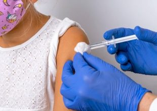Εμβόλιο Κορωνοϊου: Στις 30 Ιουλίου ανοίγει η πλατφόρμα για τα παιδιά 12-15 ετών
