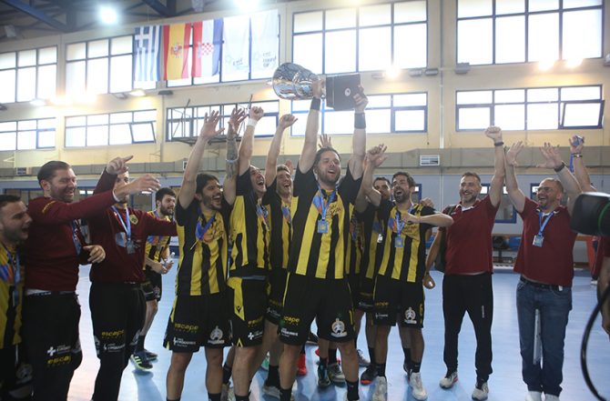 Πρωταθλήτρια Ελλάδος η ΑΕΚΑΡΑ – Ιστορικό τρέμπλ οι Μάγκες!