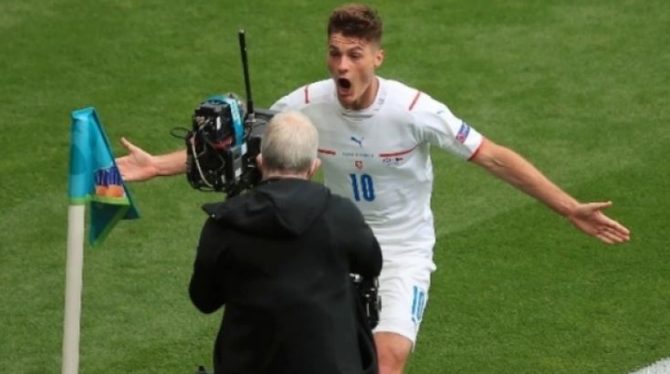 Σικ σε Ρονάλντο για το «Χρυσό Παπούτσι»: «Αυτή τη φορά ήσουν τυχερός» (pic)