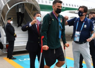 Euro 2020 – Ιταλία: Με πατερίτσες στο Λονδίνο ο Σπινατσόλα (pic)