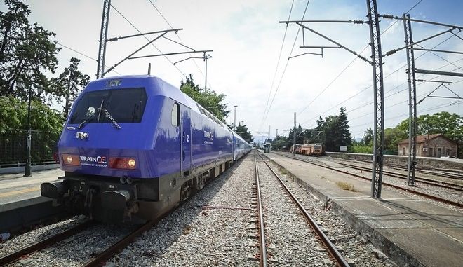 Θεσσαλονίκη: Τρένο παρέσυρε γυναίκα – Νοσηλεύεται σε σοβαρή κατάσταση