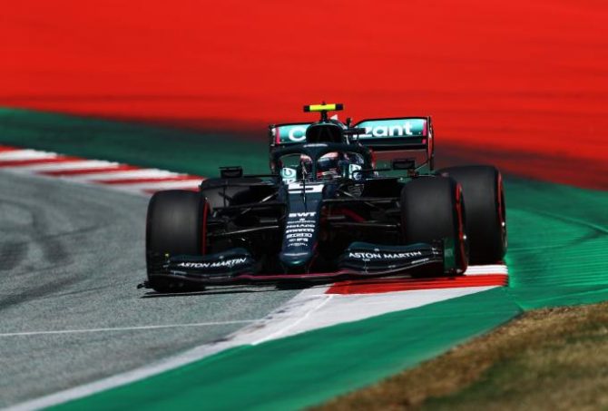 Ποινή τριών θέσεων στον Φέτελ Ποινή τριών θέσεων στον Φέτελ