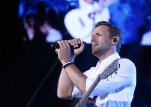 Νίκος Βέρτης: Κλείνει το νυχτερινό κέντρο που εμφανίζεται