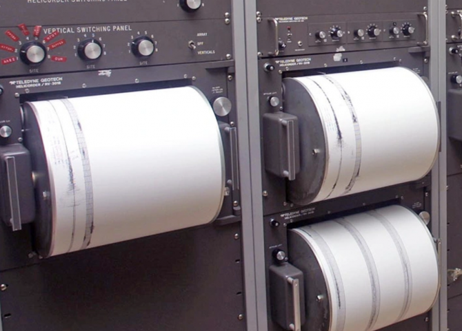 Συνεχείς μικροί σεισμοί στη Θήβα: «Ασυνήθιστο φαινόμενο» λένε οι σεισμολόγοι