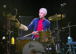 Πέθανε ο ντράμερ των Rolling Stones, Τσάρλι Γουότς – Οι συγκινητικοί αποχαιρετισμοί των διάσημων φίλων του