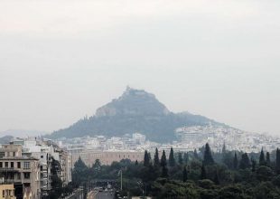 Φωτιές στην Ελλάδα: Επιβαρυμένη ατμόσφαιρα σε Αττική και Μεσσηνία