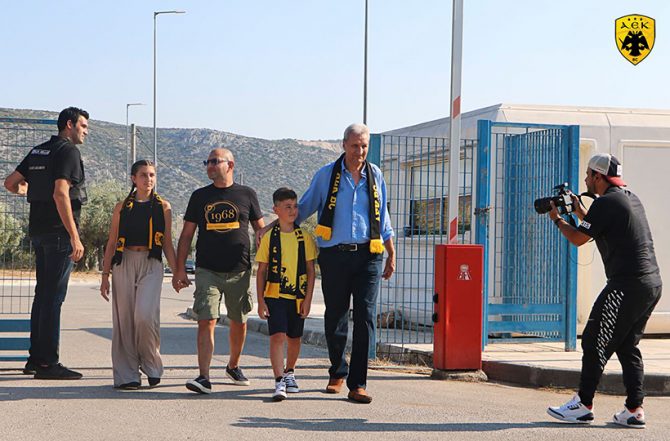 Backstage από τα γυρίσματα της Βασίλισσας (pics)