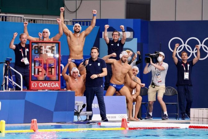 Ελλάδα – Μαυροβούνιο 10-4: Οι γίγαντες της Εθνικής θριάμβευσαν στον προημιτελικό και πάνε φουλ για μετάλλιο