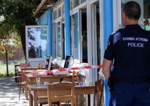 Λάρισα: Ο γυναικοκτόνος ηχογραφούσε στο κινητό τη δολοφονία της 43χρονης