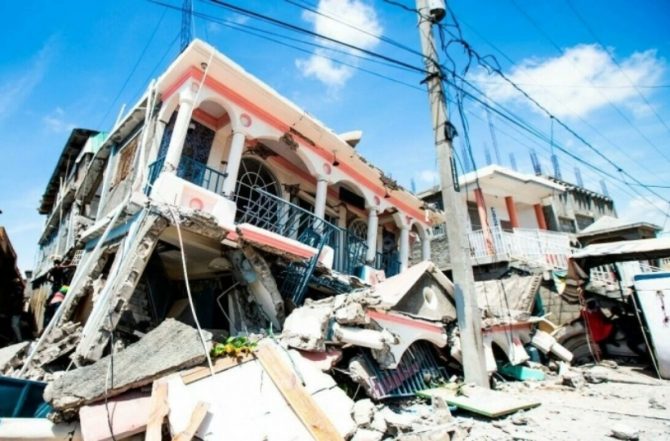 Μετασεισμός 5.9 ρίχτερ στην Αϊτή: Τουλάχιστον 304 οι νεκροί Μετασεισμός 5.9 ρίχτερ στην Αϊτή: Τουλάχιστον 304 οι νεκροί