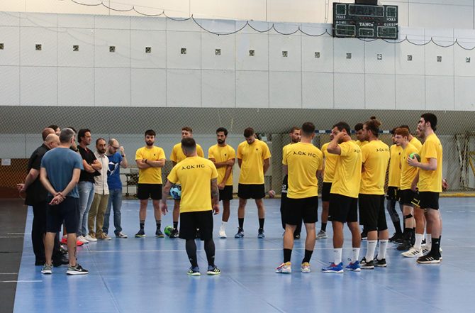 Νικολαΐδης: «Μακάρι να έχουμε τον κόσμο δίπλα μας φέτος»