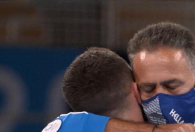 Η αγκαλιά υπερηφάνειας Πετρούνια – Ράφτη