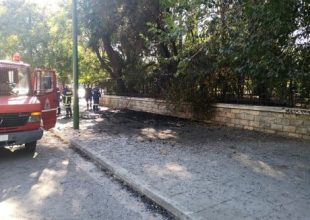 Φωτιά ξέσπασε στο Πεδίο του Άρεως