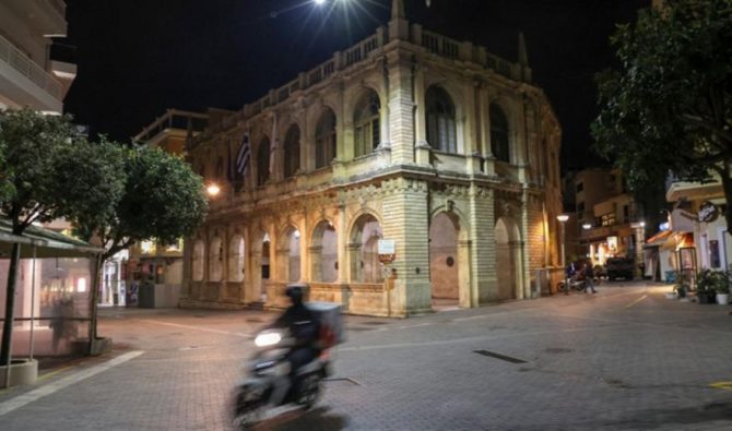 Κορωνοϊός: «Κλείδωσε» το μίνι lockdown στο Ηράκλειο Κρήτης