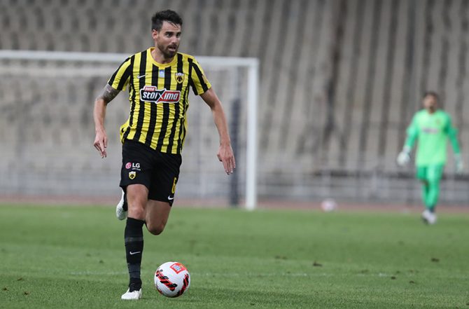 Λε Ταλέκ: «Χαρούμενος που βρίσκομαι στην ΑΕΚ, να κερδίσουμε τίτλους»