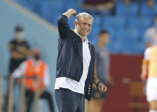 Μουρίνιο: “Φέρτε μου όλους τους γέρους, τον Μέσι, τον Κριστιάνο Ρονάλντο και θα πάρω Champions League”