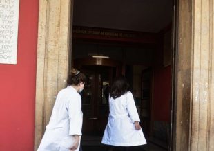 Θεσσαλονίκη: Κατέληξε 27χρονη που νοσηλευόταν με κορωνοϊό στο Ιπποκράτειο