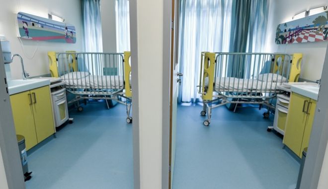 Κορωνοϊός: Δεκατρία παιδιά νοσηλεύονται στα νοσοκομεία Παίδων – Διασωληνώθηκε 12χρονος