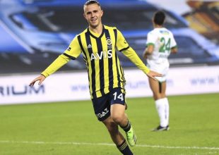 Εξάρθρωση ώμου ο Πέλκας – Ξεκίνησε θεραπεία στην Φενέρμπαχτσε
