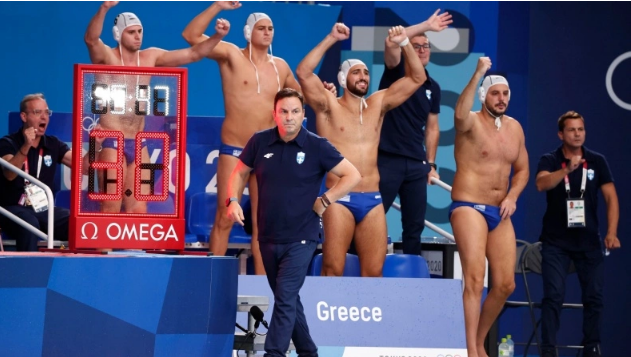 Πρόταση της ΚΟΕ σε Βλάχο για ανανέωση έως το 2024, αλλά και «διαζύγιο» με Ολυμπιακό