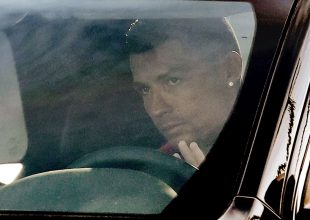 Ο Ρονάλντο αποχαιρέτησε τους συμπαίκτες του, έφυγε από την προπόνηση και περιμένει την Μάντσεστερ Σίτι