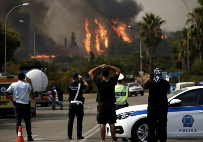 Πήγαν να βοηθήσουν οι οπαδοί της ΑΕΚ