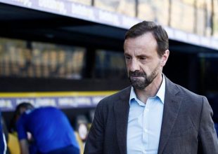 Μάντζιος: «Πρέπει να μπαίνει η μπάλα στα δίχτυα, ο δρόμος είναι μεγάλος»