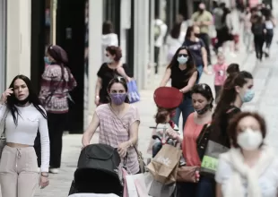 Κορωνοϊός: 1.291 κρούσματα – Το 90,03% των διασωληνωμένων είναι ανεμβολίαστοι