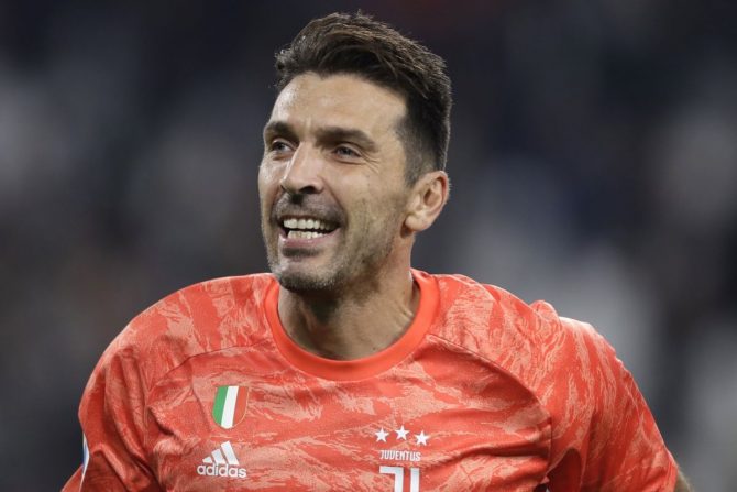 Μπουφόν: Ο μόνος που συνεχίζει να παίζει από τους 704 που συμμετείχαν στο Μουντιάλ του 1998