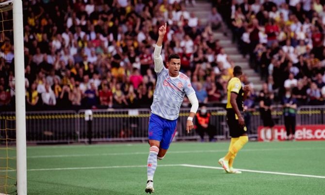 Πρώτος σε συμμετοχές στο Champions League μαζί με Κασίγιας ο Ρονάλντο Πρώτος σε συμμετοχές στο Champions League μαζί με Κασίγιας ο Ρονάλντο