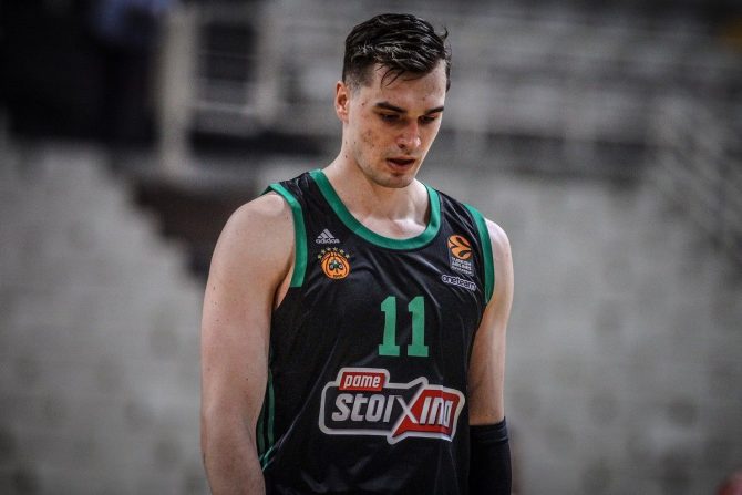 Νέα “καρφιά” από Χεζόνια για Παναθηναϊκό: “Όσα γίνονταν, ήταν χαοτικά”