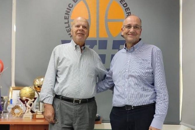 Βασιλακόπουλος σε Λιόλιο: “Υπομονή και κουράγιο”