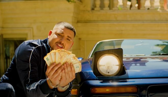 Mad Clip: Εξετάζεται η εμπλοκή άλλου αυτοκινήτου στο τροχαίο