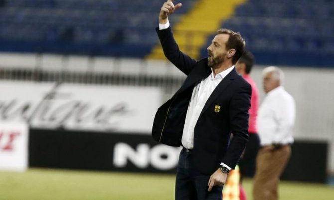 Μάντζιος: «Δεν αμφισβητήθηκε ποτέ το ρόστερ μας»