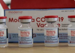 Pfizer και Moderna: Η προστασία των εμβολίων Covid-19 εξασθενεί με το χρόνο