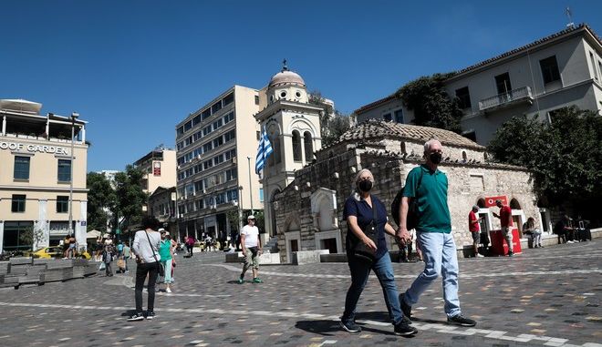 Κορωνοϊός: 1.853 κρούσματα, 16 θάνατοι και 333 διασωληνωμένοι