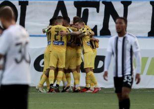 Με… τρέλα η ΑΕΚΑΡΑ κόντρα στην Λαμία