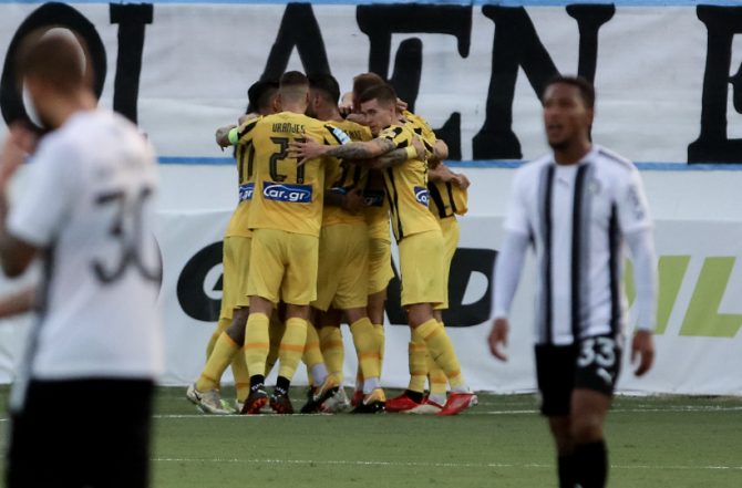 Με… τρέλα η ΑΕΚΑΡΑ κόντρα στην Λαμία