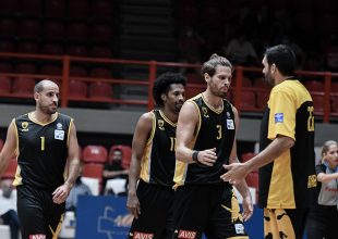 «Χαστούκι» αφύπνισης στην Πάτρα για τη Βασίλισσα