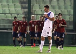 Βλέπει Παπανικολάου η ΑΕΚ