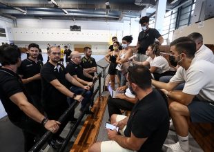 Παπαχαρτοφύλης: «Να έχουμε μια καλή χρονιά»
