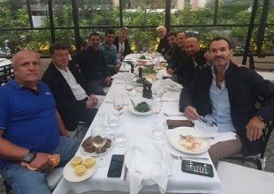 Παίκτες της Εθνικής Ελλάδας του 2004 συναντήθηκαν με τον Ότο Ρεχάγκελ