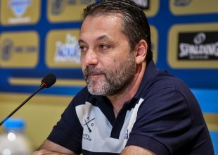 Σερέλης: «Παρακαλούμε τον Παναθηναϊκό να παίξει σαν… φαβορί»
